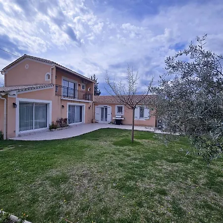 Villa Classee 4 Etoiles Volonne